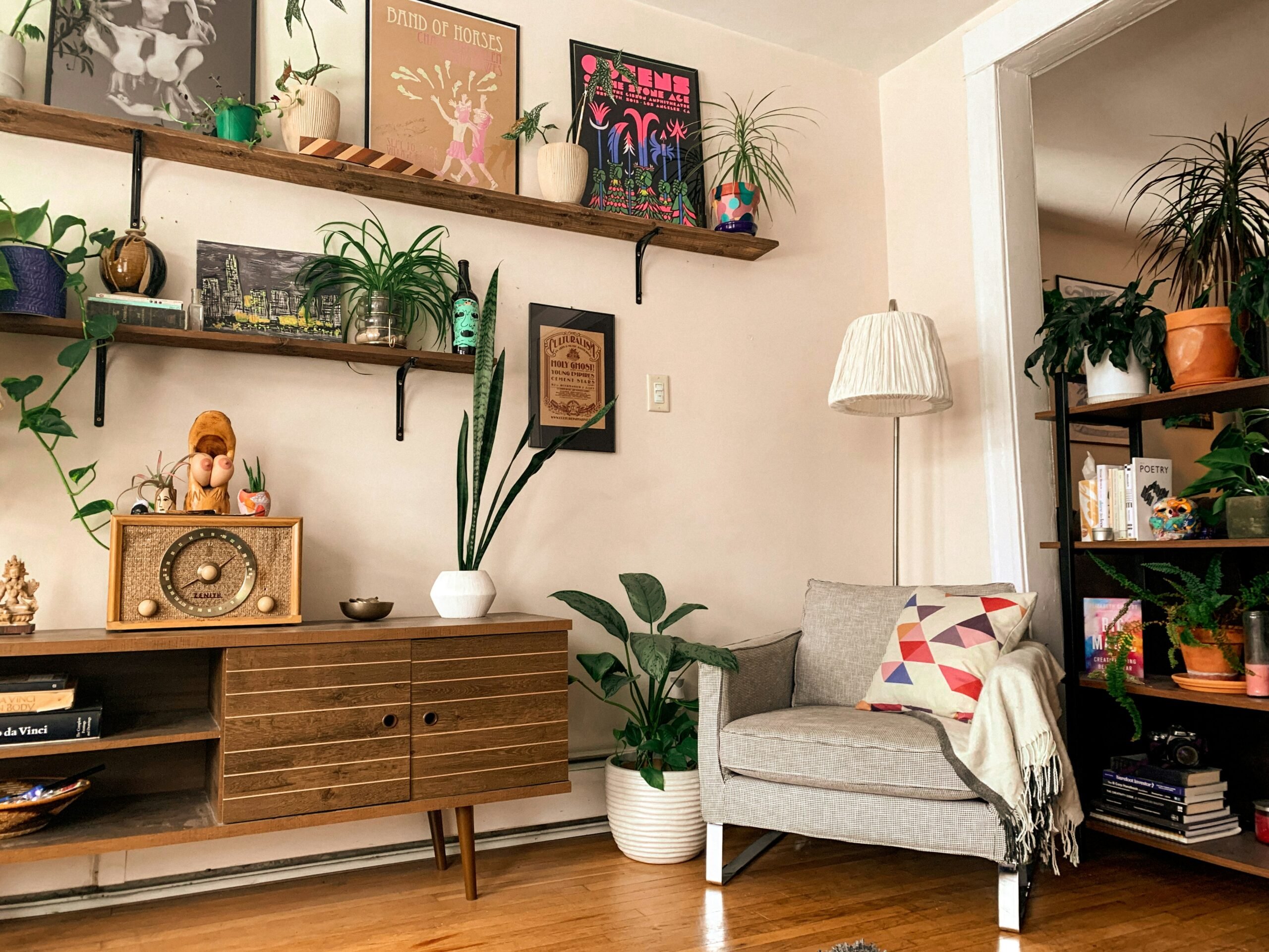 kate-darmody-TDIdPmW2P9k-unsplash Styling with Biophilic Design
